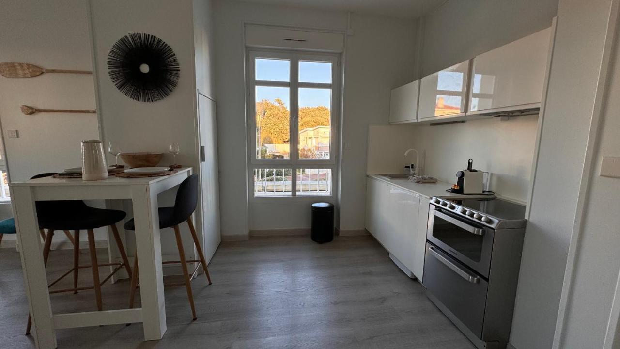 Appartement Vue Mer A Pontaillac Royan Kültér fotó